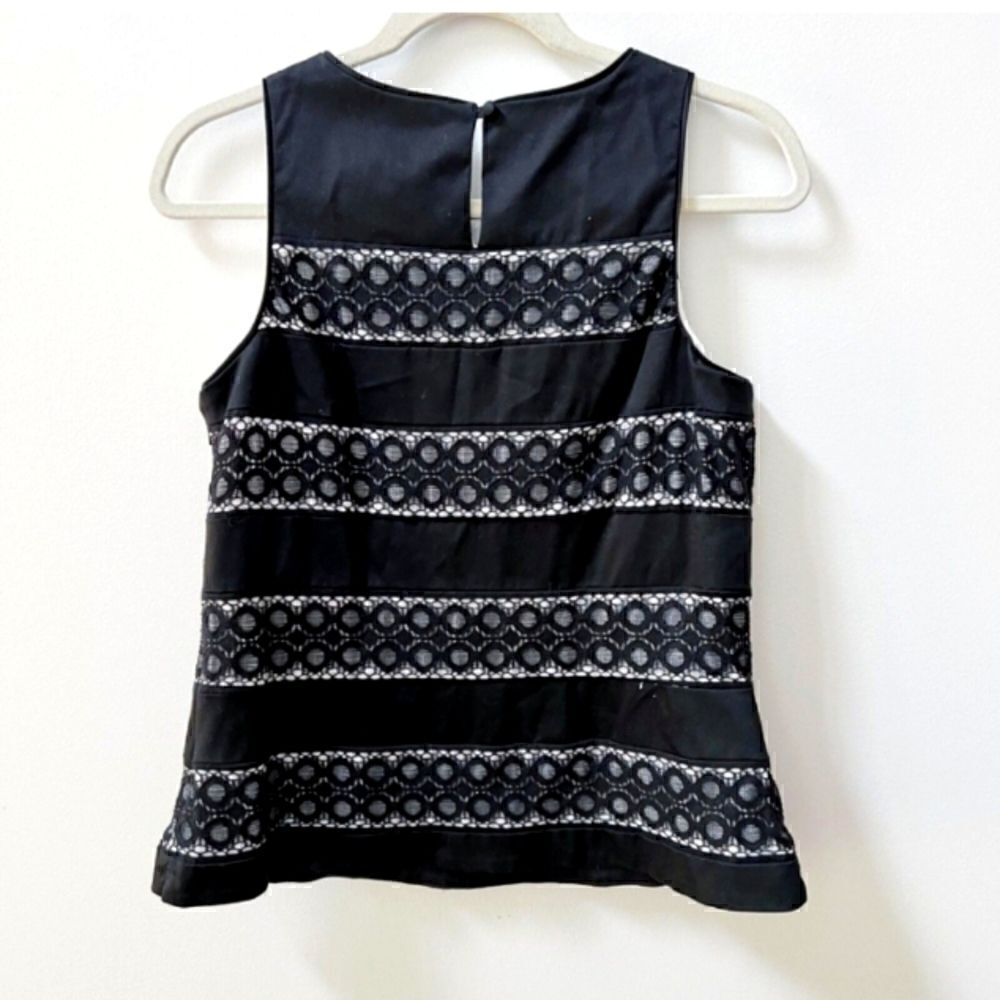 White House Black Market Eyelet Sleeveless Black Top - Picture 2 of 8
